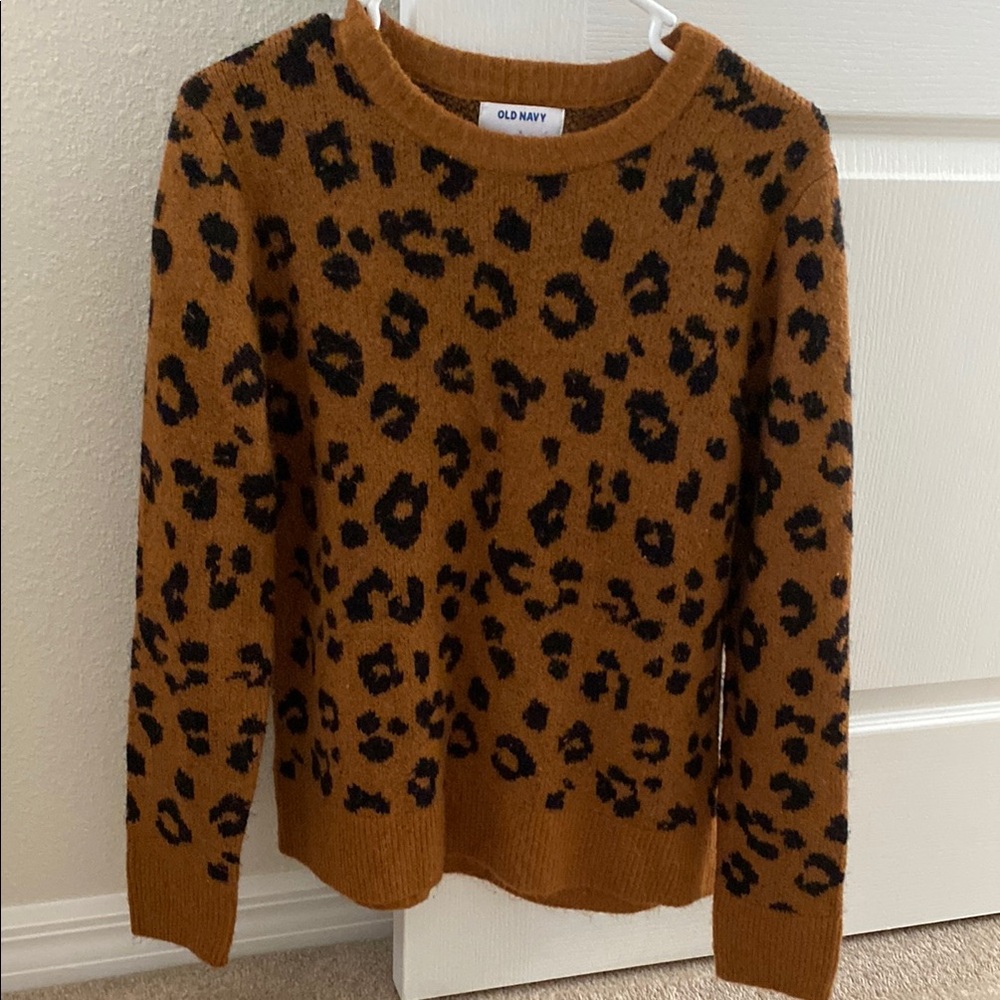 Old Navy fuzzy brown leopard print sweater M